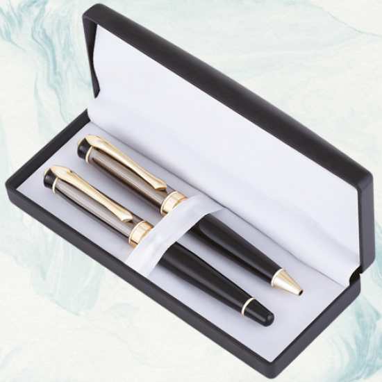 Hammered Design Black and Silver Legacy Pen Set Hammered Design Black and Silver Legacy Pen Set